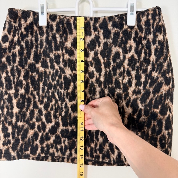 Paper Moon Leopard Print Wool Blend Mini Skirt Fitted Textured Going Out Small - Picture 8 of 9
